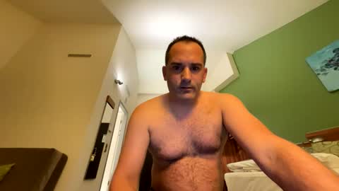 Snapshot of runner1978 chatting on October 28, 8:00 pm runner1978 online show from October 28, 8:00 pm