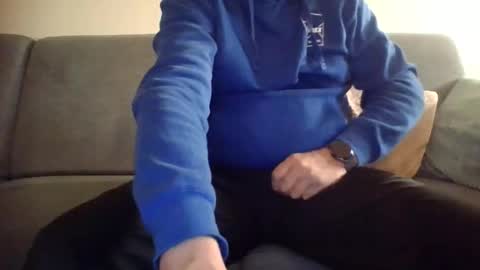 Snapshot of runner_1978 chatting on November 16, 9:09 pm runner_1978 online show from November 16, 9:09 pm