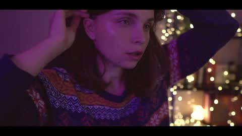 Snapshot of running_with_the_wolves chatting on December 5, 10:23 pm Elena online show from December 5, 10:23 pm