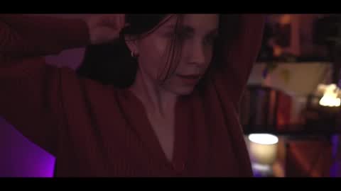 Snapshot of running_with_the_wolves chatting on February 15, 10:31 pm Elena online show from February 15, 10:31 pm