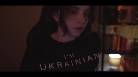 Snapshot of running_with_the_wolves chatting on February 23, 10:31 pm Elena online show from February 23, 10:31 pm