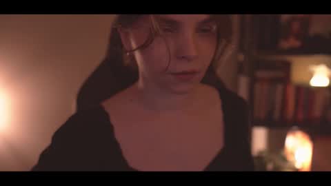 Snapshot of running_with_the_wolves chatting on November 21, 11:58 pm Elena online show from November 21, 11:58 pm