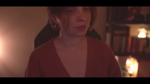 Snapshot of running_with_the_wolves chatting on November 28, 11:51 pm Elena online show from November 28, 11:51 pm