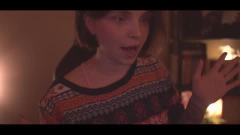 Snapshot of running_with_the_wolves chatting on December 20, 10:50 pm Elena online show from December 20, 10:50 pm