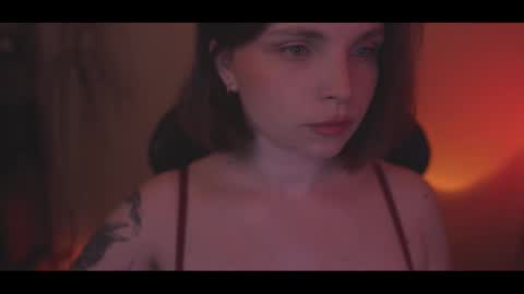 Snapshot of running_with_the_wolves chatting on March 6, 11:01 pm Elena online show from March 6, 11:01 pm