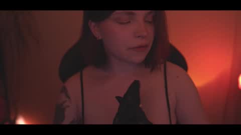 Snapshot of running_with_the_wolves chatting on March 21, 10:57 pm Elena online show from March 21, 10:57 pm