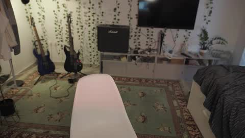 rusbradpitt online show from November 2, 1:13 pm