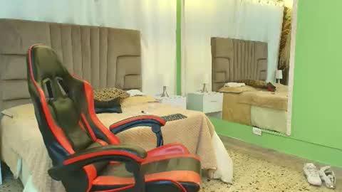 Snapshot of ruslan_marcel chatting on August 3, 11:15 am Ruslan Marcel online show from August 3, 11:15 am