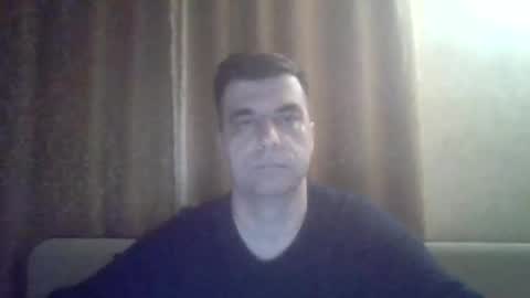 rusqadisx online show from April 17, 7:06 pm