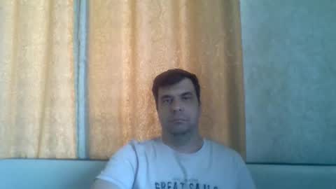 Snapshot of rusqadisx chatting on May 27, 10:45 am rusqadisx online show from May 27, 10:45 am