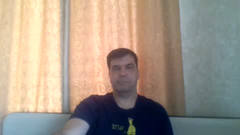 Snapshot of rusqadisx chatting on August 5, 8:06 am rusqadisx online show from August 5, 8:06 am