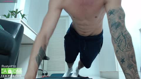 Snapshot of rustynf1tz chatting on February 5, 4:37 am MillionDollarGuy online show from February 5, 4:37 am