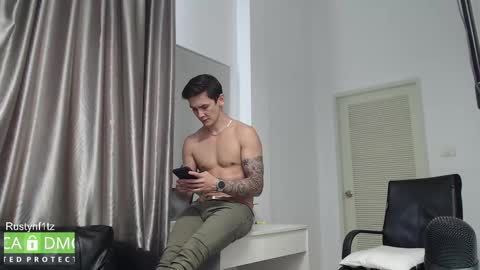 Snapshot of rustynf1tz chatting on February 21, 8:07 am MillionDollarGuy online show from February 21, 8:07 am