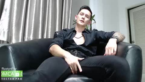 Snapshot of rustynf1tz chatting on February 27, 2:32 pm MillionDollarGuy online show from February 27, 2:32 pm