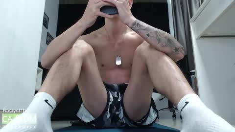 Snapshot of rustynf1tz chatting on March 9, 4:38 am MillionDollarGuy online show from March 9, 4:38 am