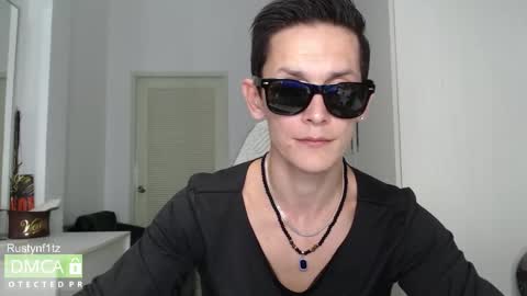 Snapshot of rustynf1tz chatting on September 9, 9:31 am MillionDollarGuy online show from September 9, 9:31 am