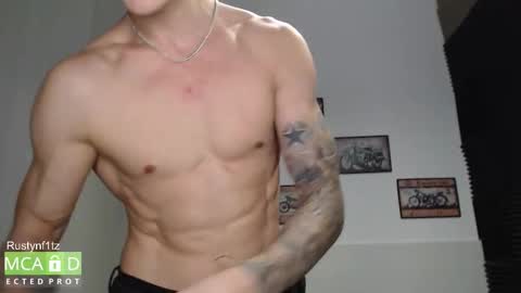 Snapshot of rustynf1tz chatting on November 16, 8:20 am MillionDollarGuy online show from November 16, 8:20 am