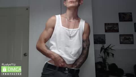 Snapshot of rustynf1tz chatting on December 4, 8:56 am MillionDollarGuy online show from December 4, 8:56 am