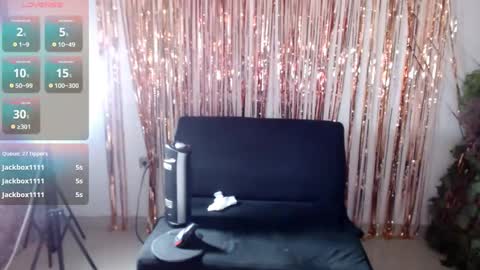 Snapshot of ruth_blue21 chatting on September 14, 5:17 am ruth_blue21 online show from September 14, 5:17 am