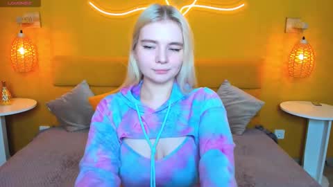 ruthbryant online show from November 9, 12:53 am