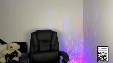 Nika online show from October 30, 8:20 pm