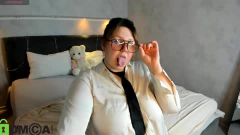 Ruth GMT2 Mon 10 AM - 4 PM Tue 10 AM - 4 PM  Thu 3-9 AM Fri 10 AM - 4 PM Sun 10 AM - 4 PM. online show from March 12, 9:26 am