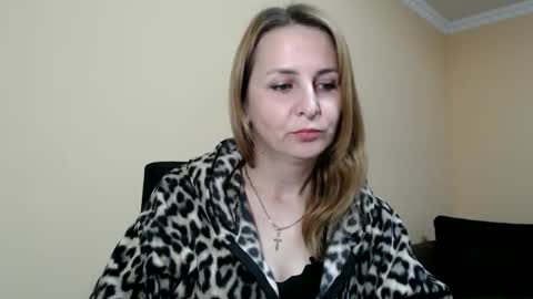 Ruth online show from October 8, 8:12 am