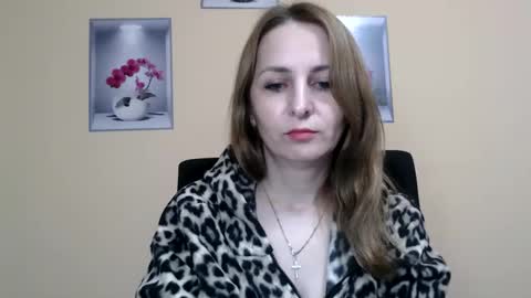 Ruth online show from December 2, 10:42 am