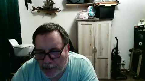 rwzar_1965 online show from May 2, 12:48 am