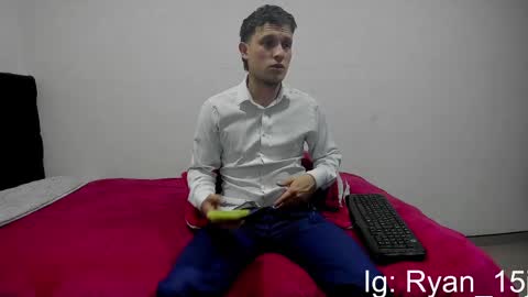 Snapshot of ryan15_ chatting on May 7, 10:20 am Ryan 15 online show from May 7, 10:20 am