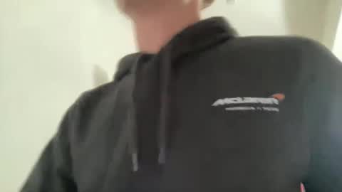 Snapshot of ryan287747 chatting on December 23, 9:29 pm ryan online show from December 23, 9:29 pm