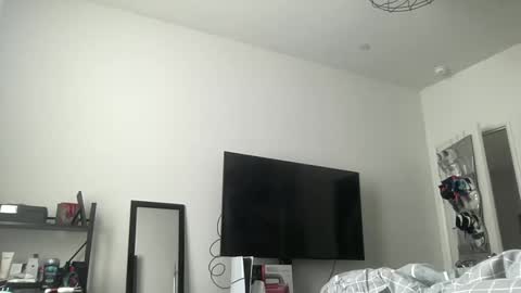 Snapshot of ryan287747 chatting on January 7, 8:10 pm ryan online show from January 7, 8:10 pm