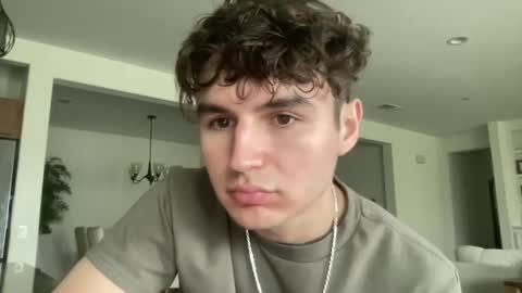 Snapshot of ryan287747 chatting on March 5, 8:21 pm ryan online show from March 5, 8:21 pm