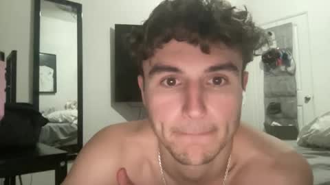 Snapshot of ryan287747 chatting on October 10, 6:12 am ryan online show from October 10, 6:12 am