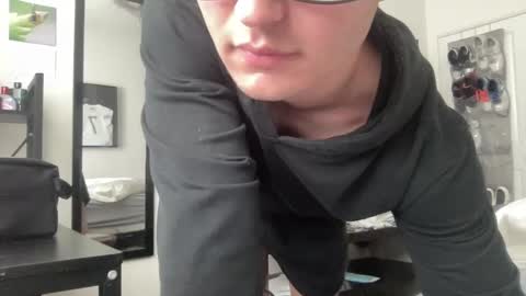 Snapshot of ryan287747 chatting on October 26, 8:15 pm ryan online show from October 26, 8:15 pm