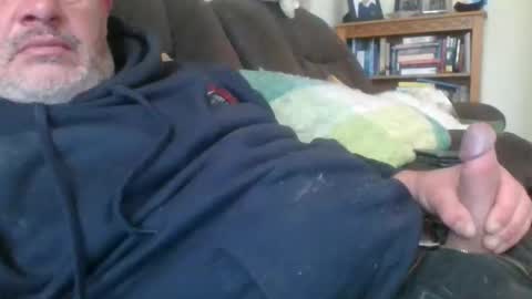 Snapshot of ryan5711 chatting on October 13, 2:17 pm ryan5711 online show from October 13, 2:17 pm
