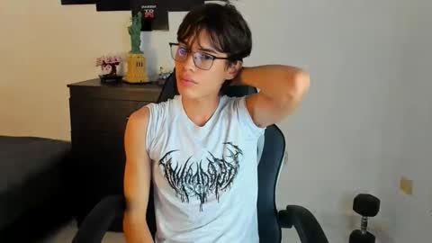 Nathan online show from May 30, 4:53 am