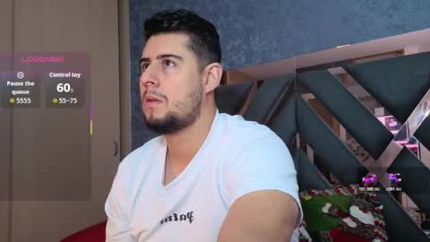 R Y A N online show from December 22, 11:07 am