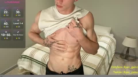 Snapshot of ryan_gainzz chatting on May 28, 4:15 pm Ryan gainzz online show from May 28, 4:15 pm