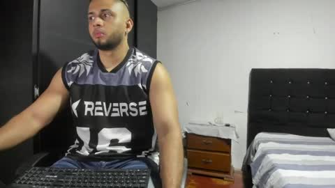 Snapshot of ryan_xc1 chatting on June 4, 3:12 am ryan_xc1 online show from June 4, 3:12 am