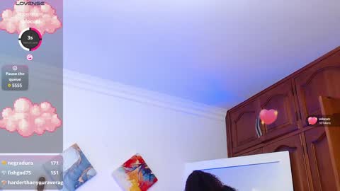 Snapshot of ryanastone_ chatting on January 17, 12:52 pm Hanna online show from January 17, 12:52 pm