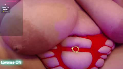 Snapshot of ryanastone_ chatting on March 4, 2:42 pm Hanna online show from March 4, 2:42 pm