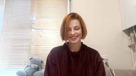 Snapshot of ryanelkan chatting on November 10, 6:56 am Chloe online show from November 10, 6:56 am