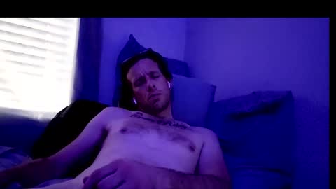 Snapshot of ryanfc85 chatting on May 9, 2:50 am RFC666 online show from May 9, 2:50 am