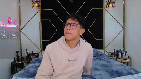 Snapshot of ryanpricee chatting on October 30, 4:14 am RyanPricee online show from October 30, 4:14 am