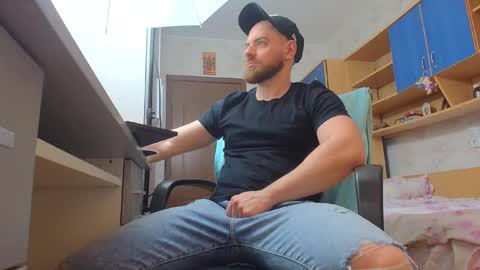 Ryanstone  online show from February 13, 5:25 am