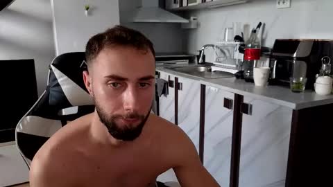 Snapshot of ryanstorm1 chatting on November 3, 10:49 am ryanstorm1 online show from November 3, 10:49 am