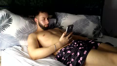 Snapshot of ryanstorm1 chatting on December 2, 12:05 am ryanstorm1 online show from December 2, 12:05 am