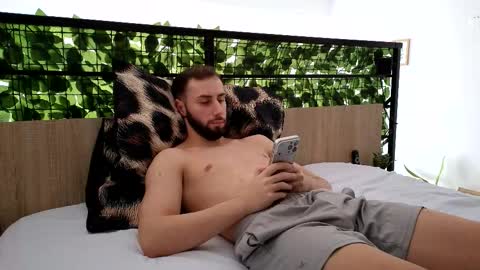 ryanstorm1 online show from December 23, 10:35 am