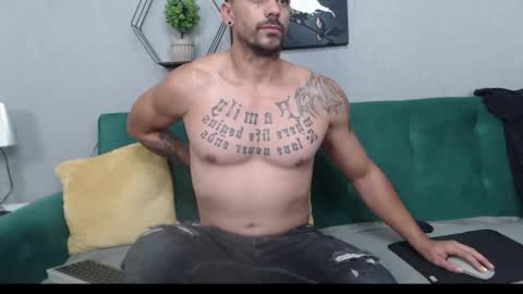 Ryan online show from November 12, 4:07 pm